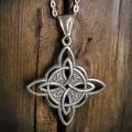 Grand pendentif noeud sorciere