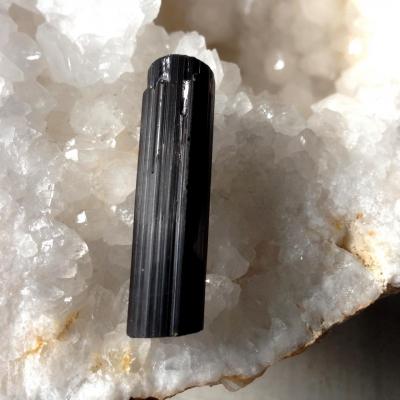 Tourmaline noire brute - 8g