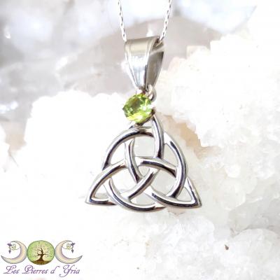 Pendentif Péridot & Triquetra
