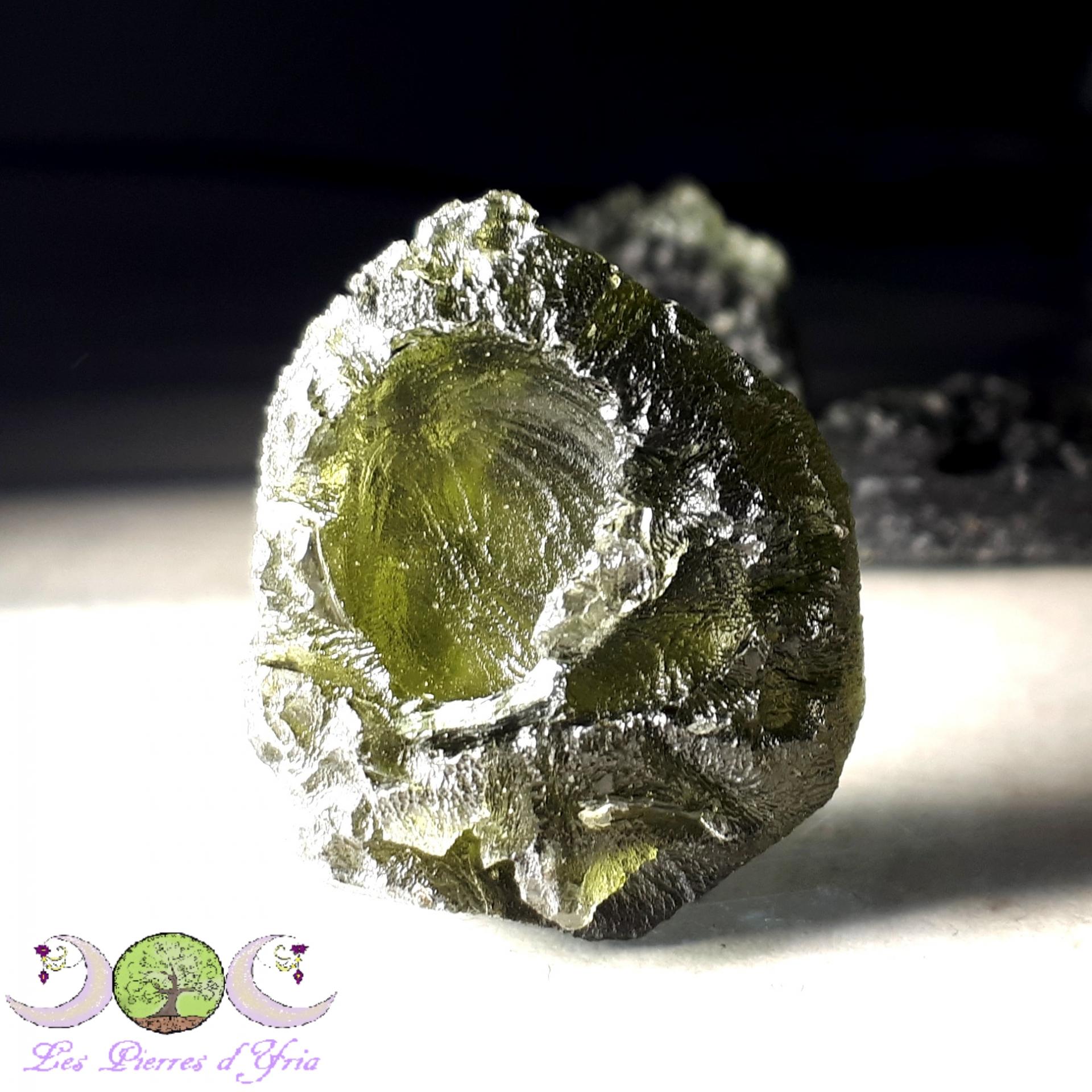 Moldavite ref8