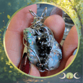 Pendentif en opale Welo et spinelle noir – création artisanale