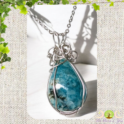 Pendentif grandidierite